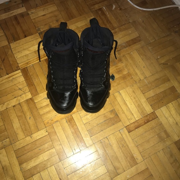 Jordan bread 9’s - Picture 2 of 2